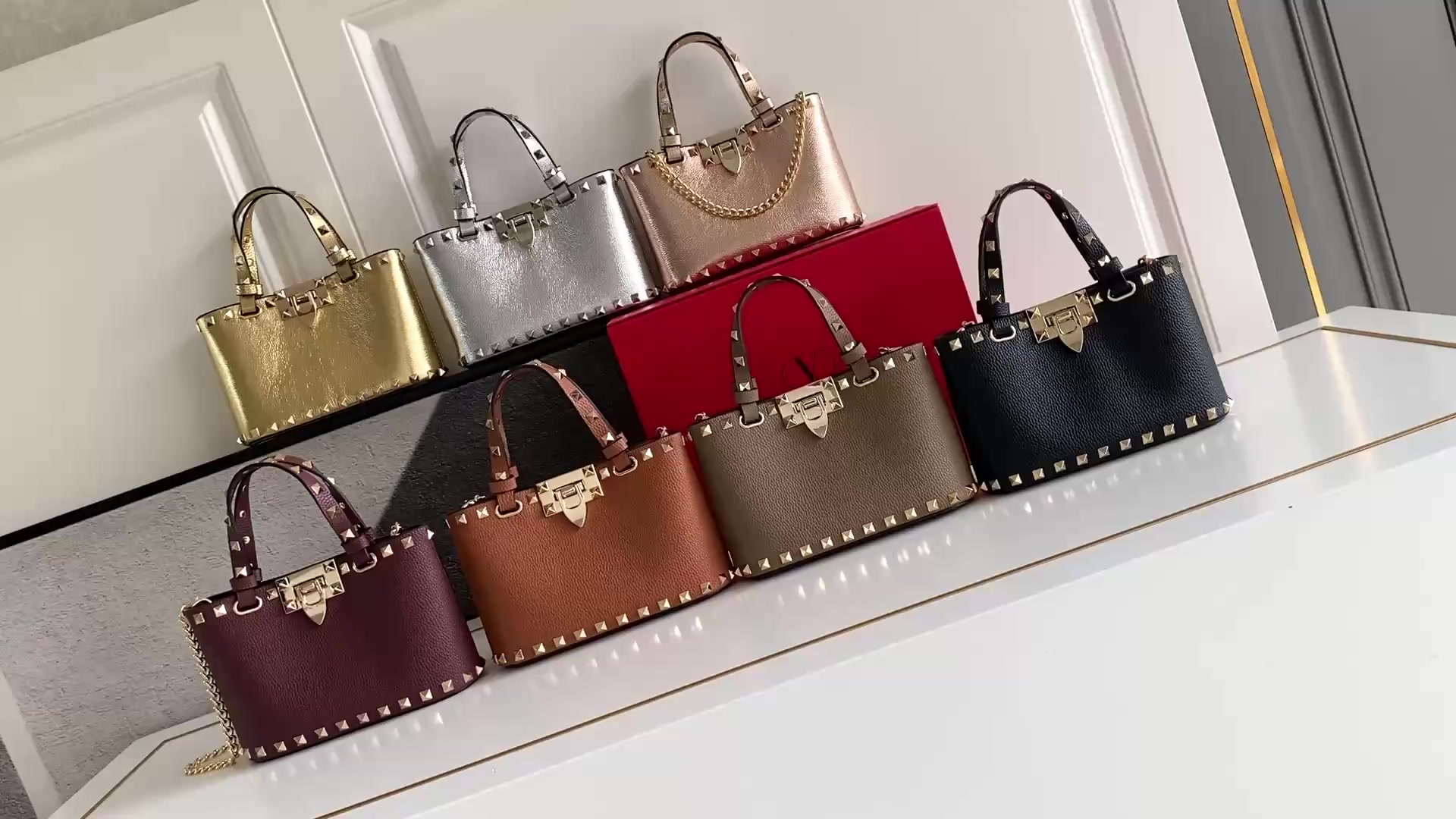 Valentino-Bag-4A Quality Code: SB1465 $: 85USD