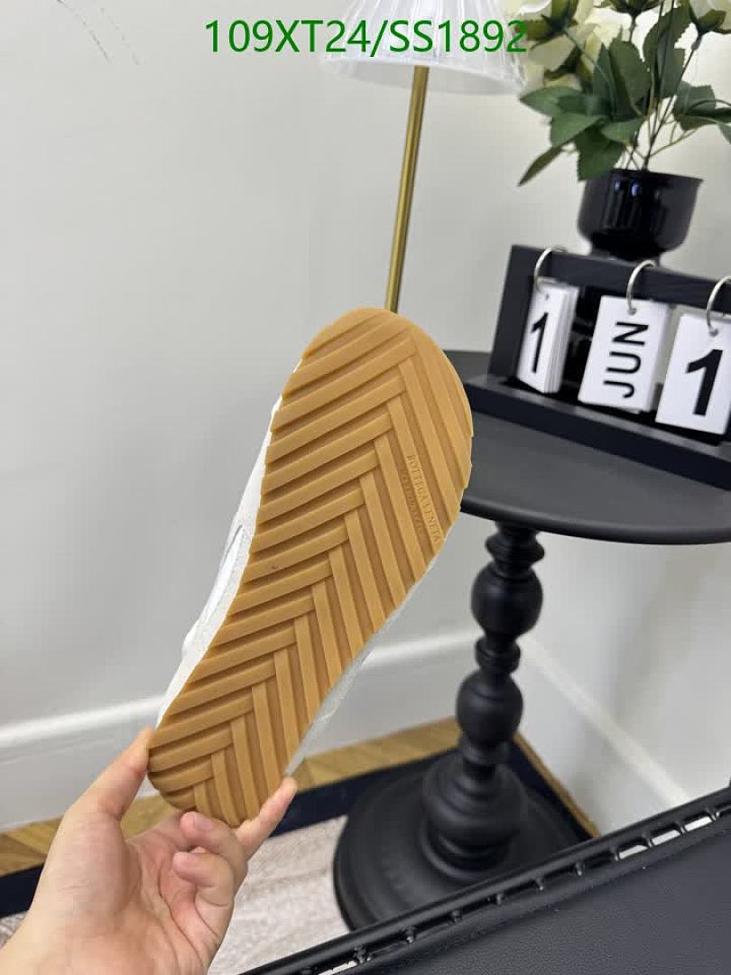 BV-Women Shoes Code: SS1892 $: 109USD