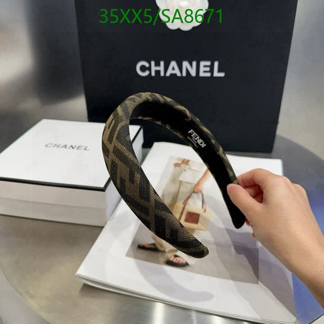 Fendi-Headband Code: SA8671 $: 35USD