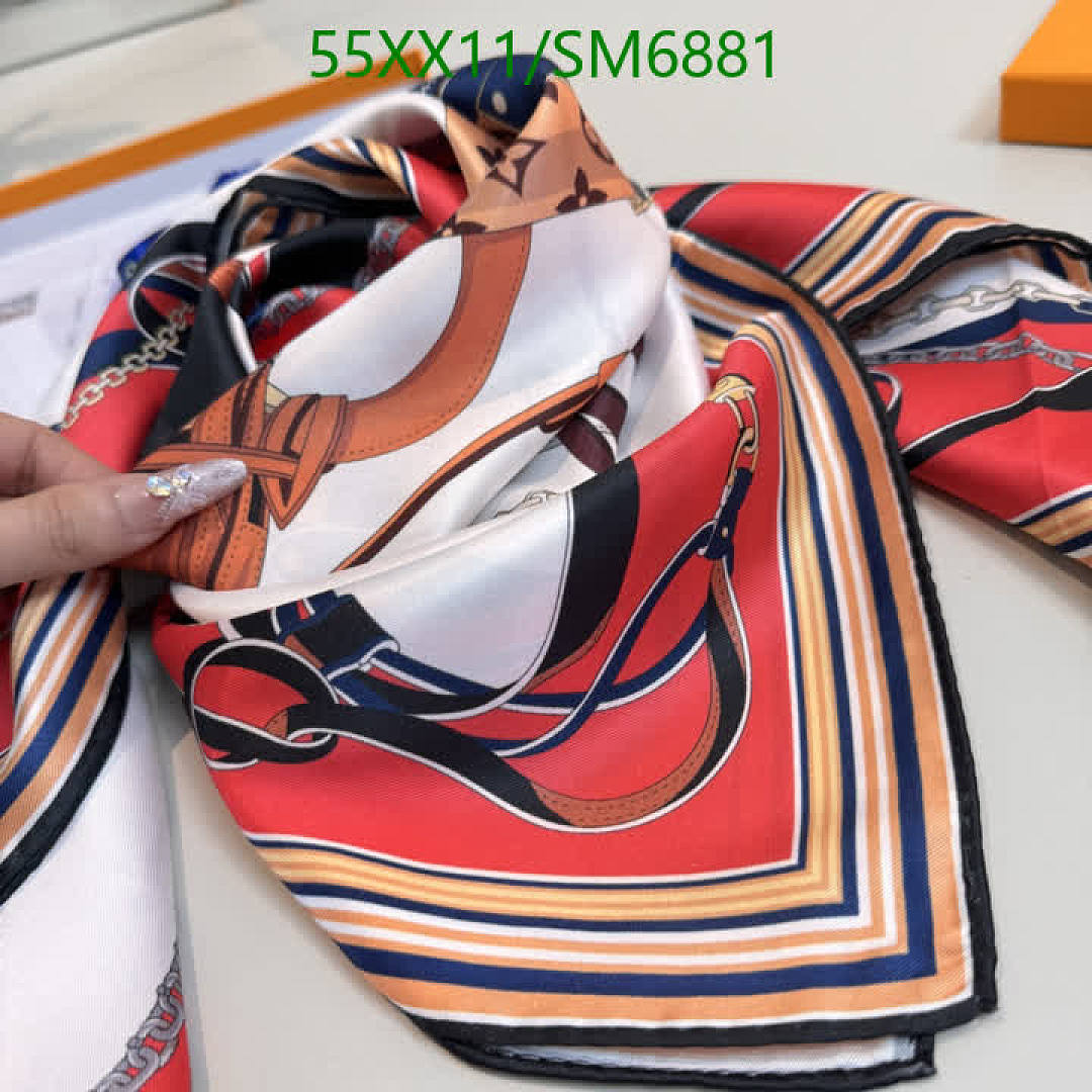 LV-Scarf Code: SM6881 $: 55USD