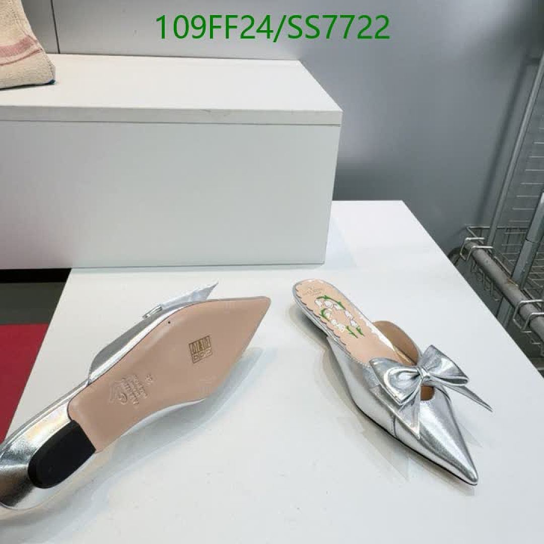 Valentino-Women Shoes Code: SS7722 $: 109USD