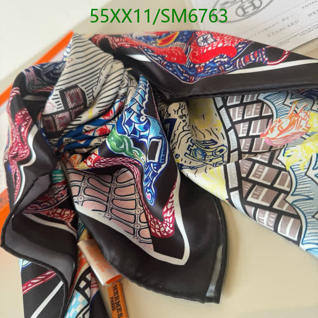 Hermes-Scarf Code: SM6763 $: 55USD