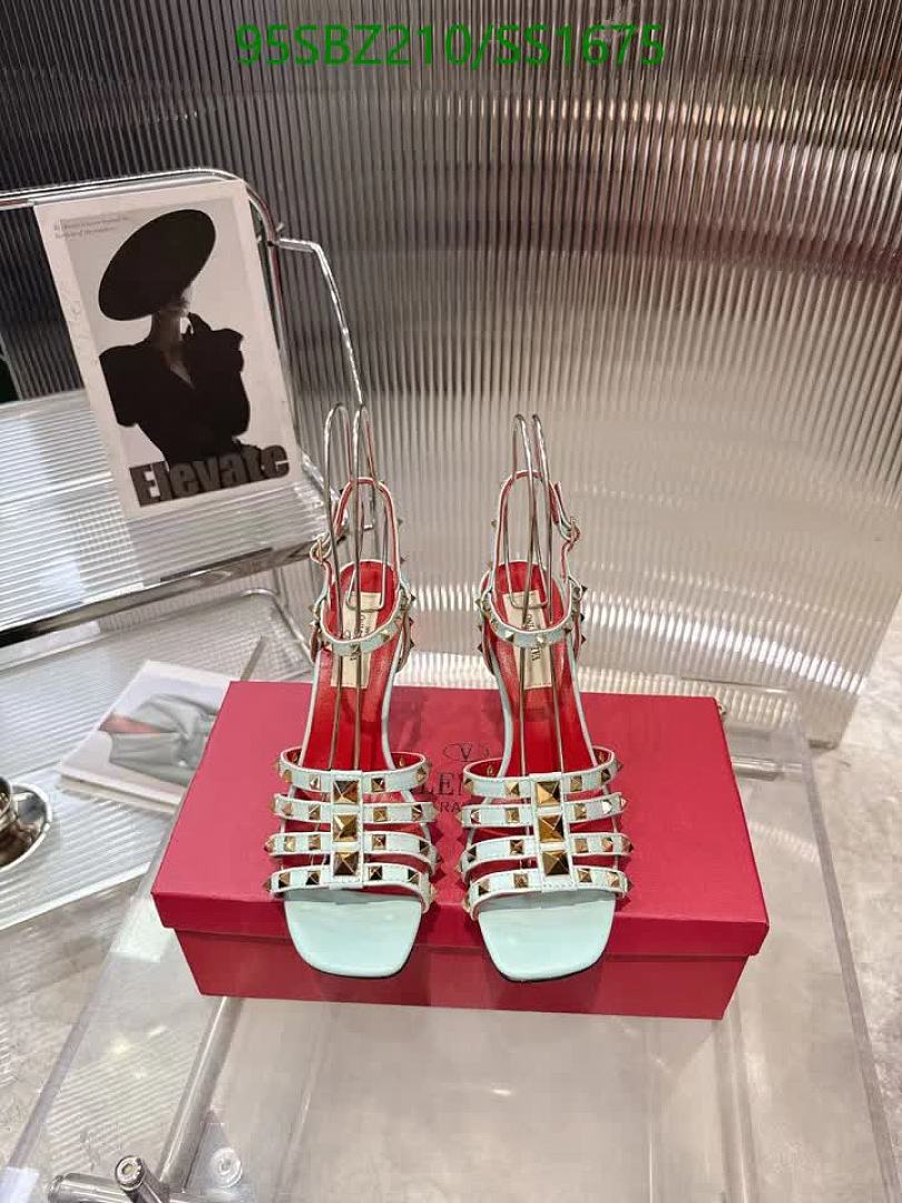 Valentino-Women Shoes Code: SS1675 $: 95USD