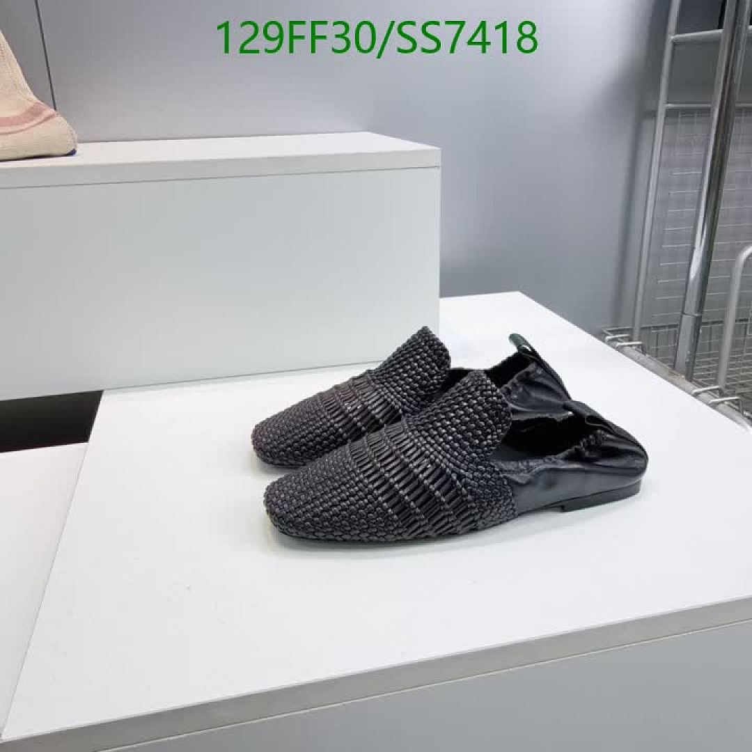 Celine-Women Shoes Code: SS7418 $: 129USD