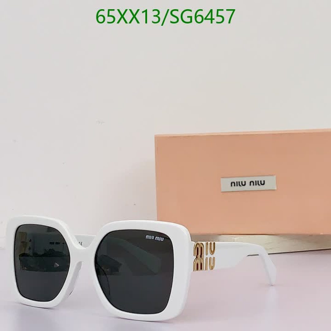 Miu Miu-Glasses Code: SG6457 $: 65USD