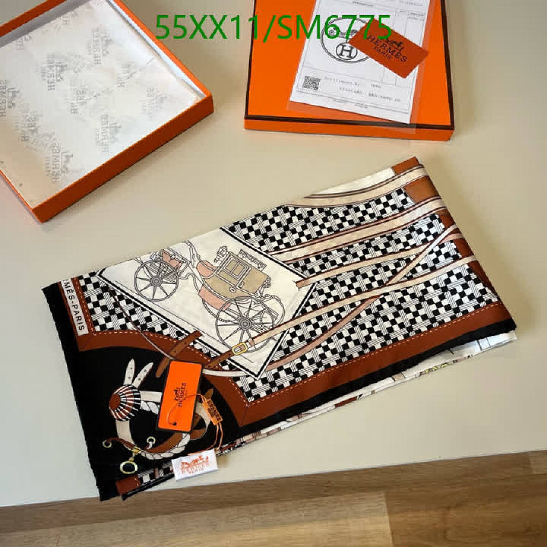 Hermes-Scarf Code: SM6775 $: 55USD