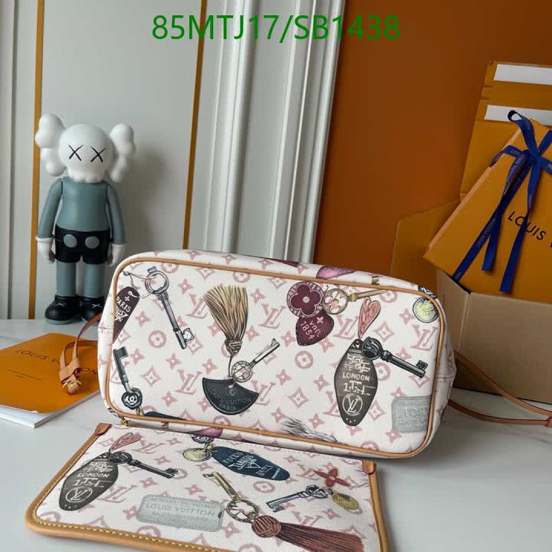 LV-Bag-4A Quality Code: SB1438 $: 85USD