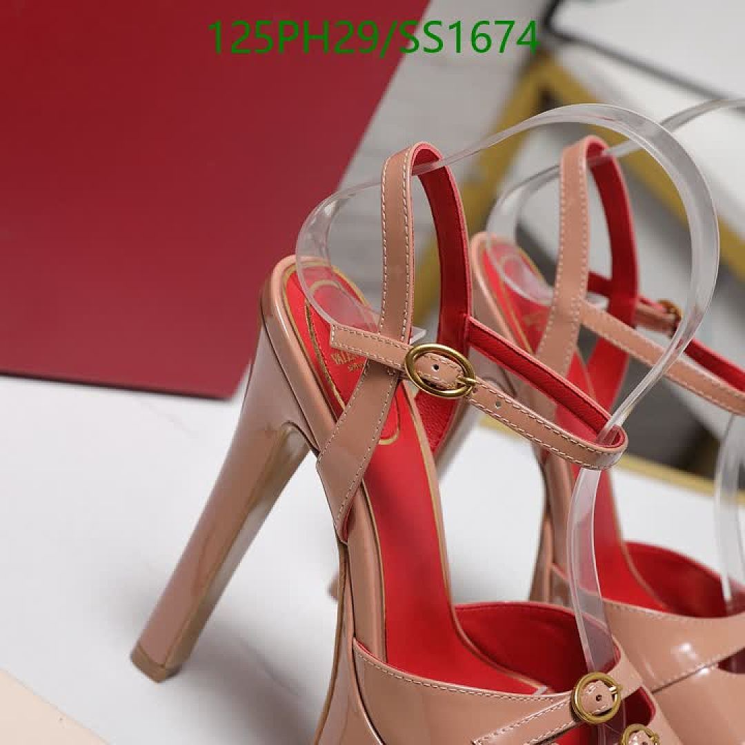 Valentino-Women Shoes Code: SS1674 $: 125USD