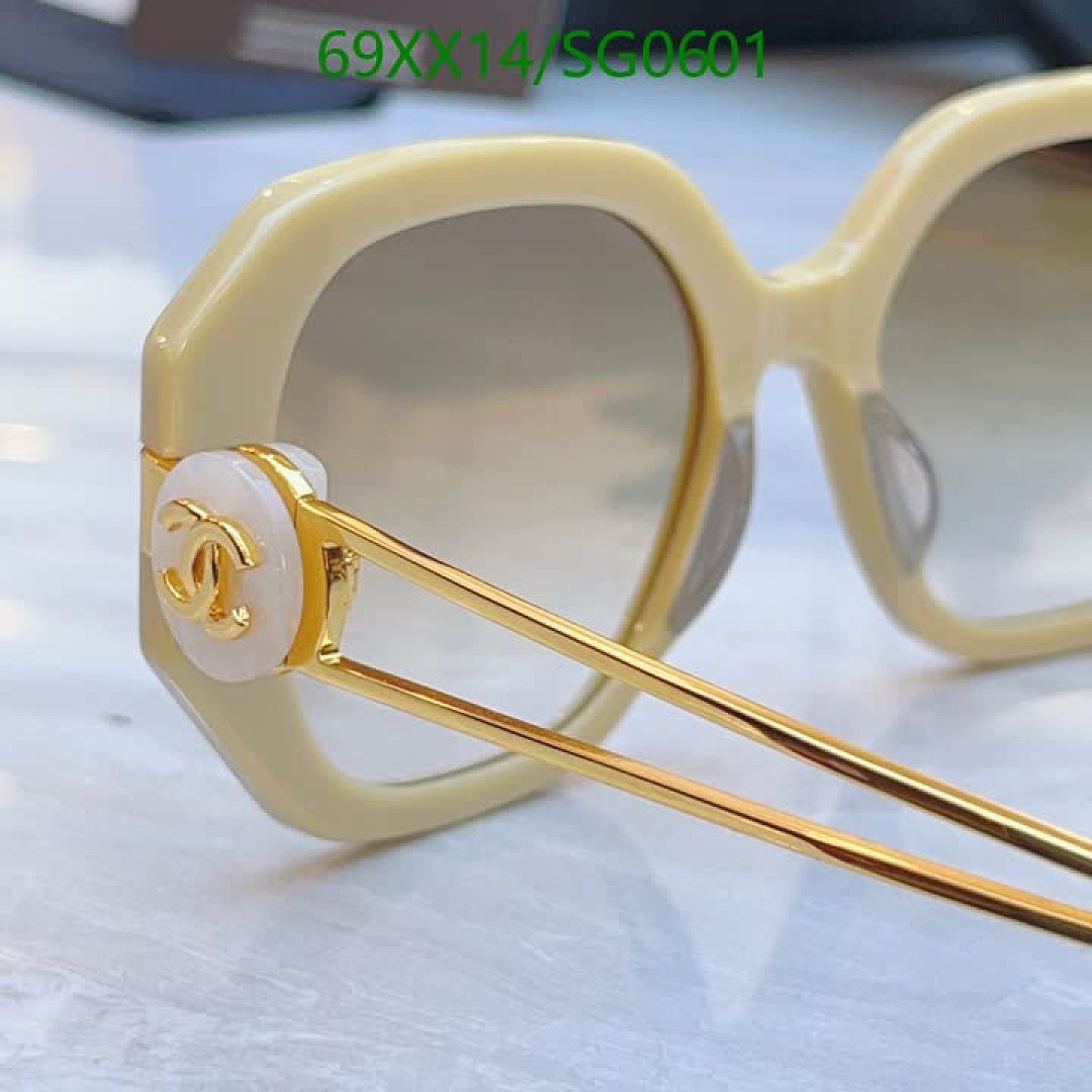 Chanel-Glasses Code: SG0601 $: 69USD