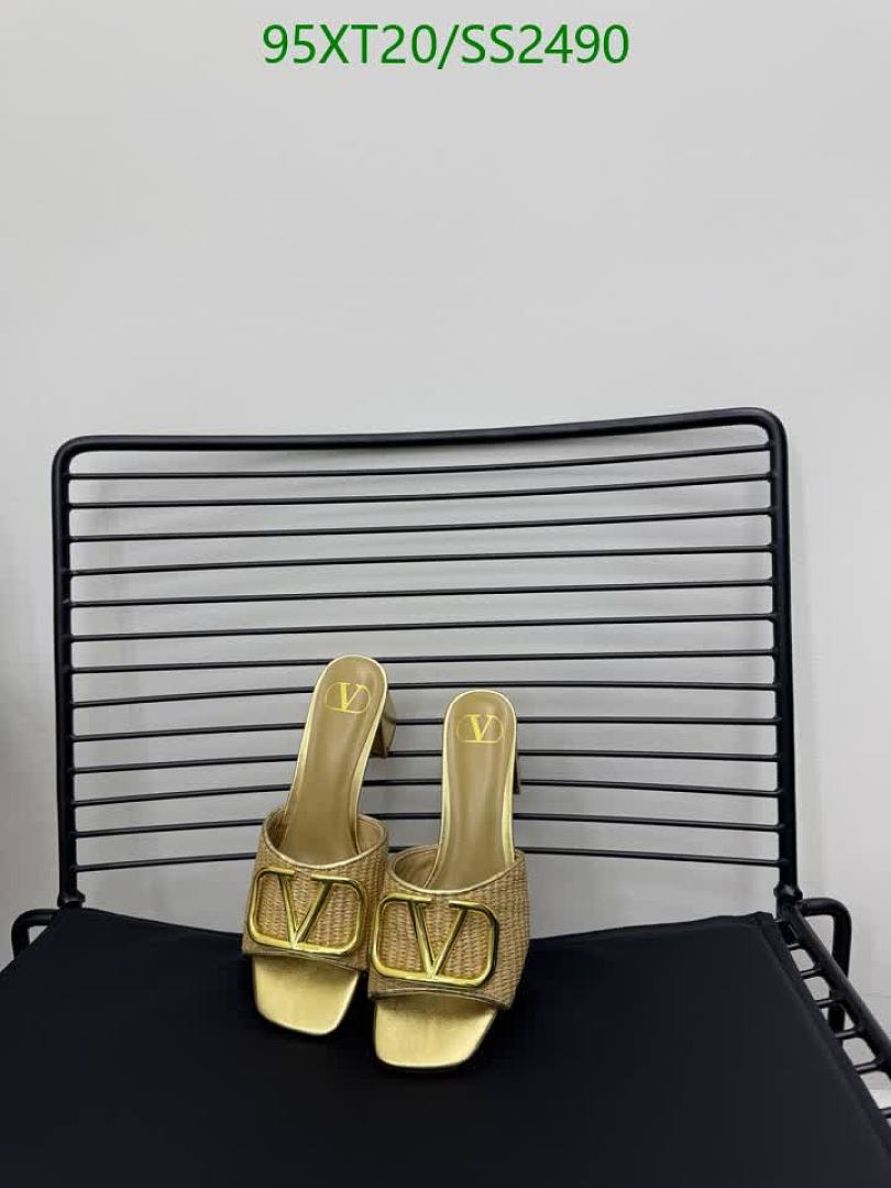 Valentino-Women Shoes Code: SS2490 $: 95USD