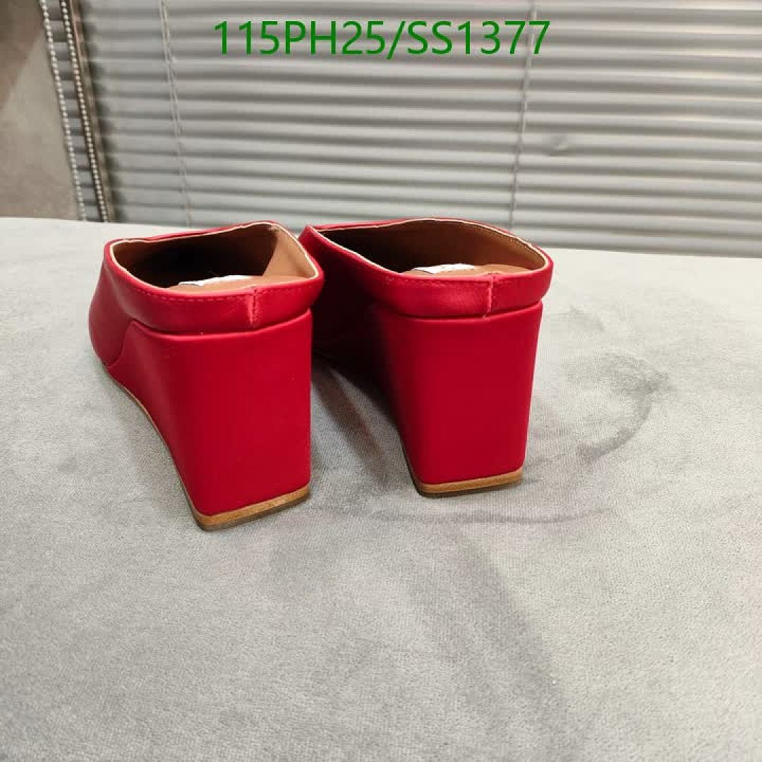 Alaia-Women Shoes Code: SS1377 $: 115USD