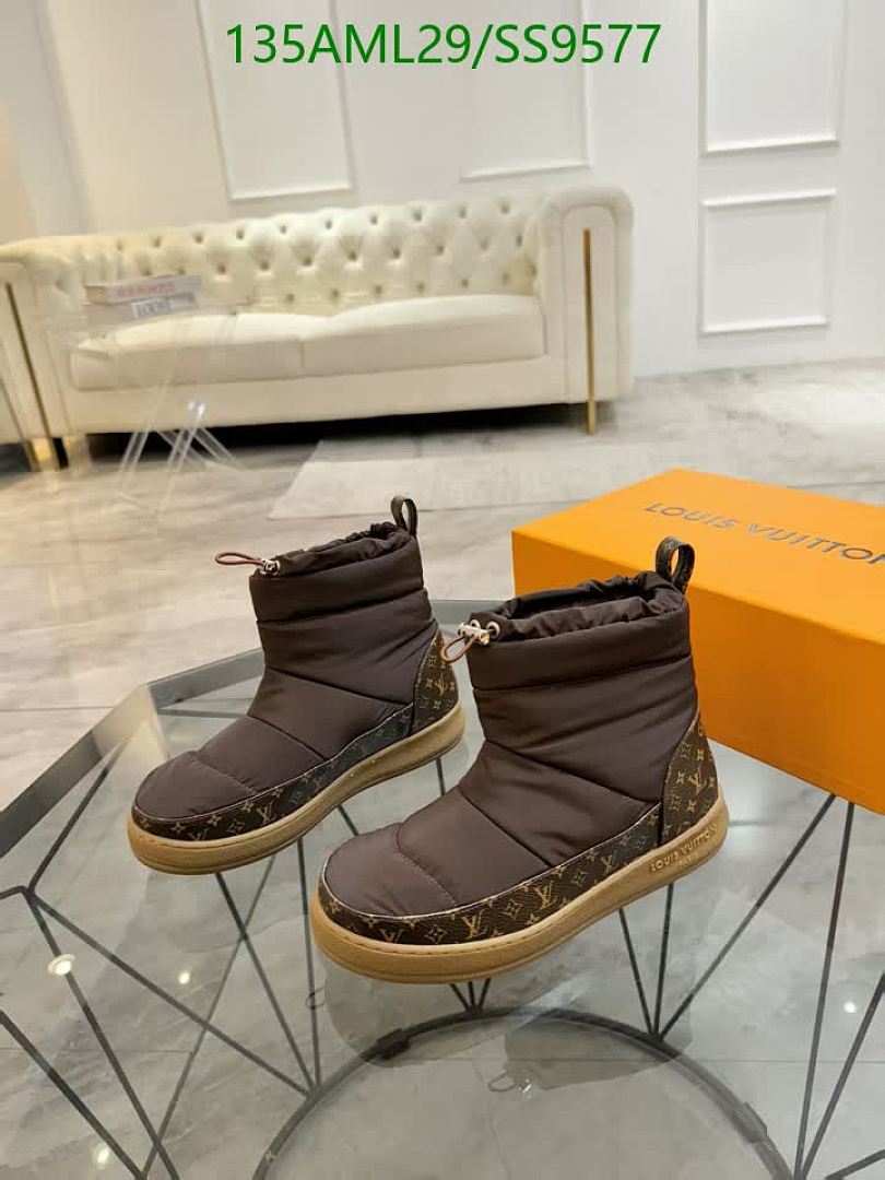 Boots-Women Shoes Code: SS9577 $: 135USD