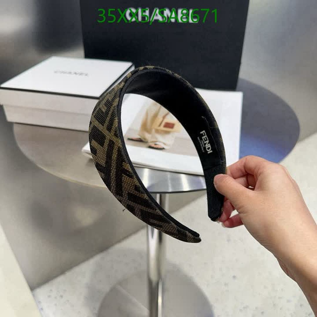 Fendi-Headband Code: SA8671 $: 35USD