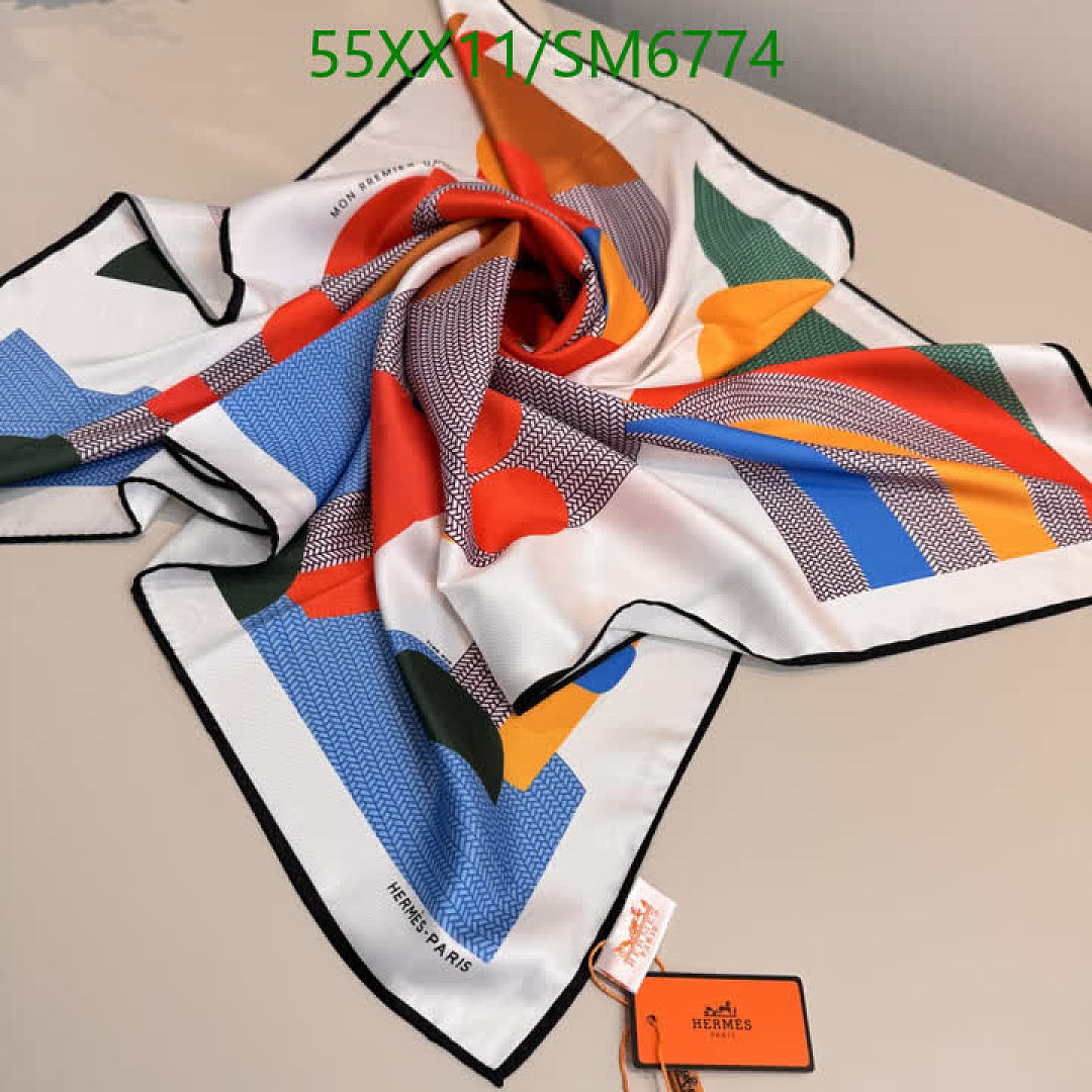 Hermes-Scarf Code: SM6774 $: 55USD