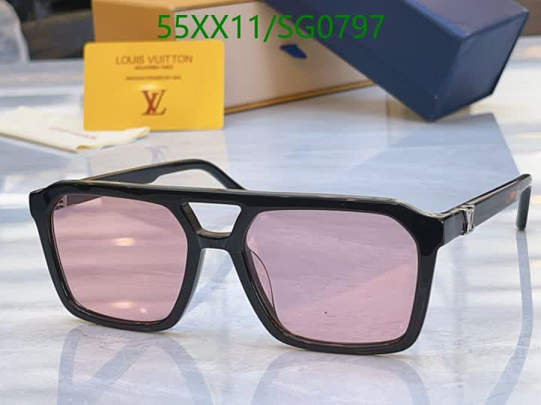LV-Glasses Code: SG0797 $: 55USD