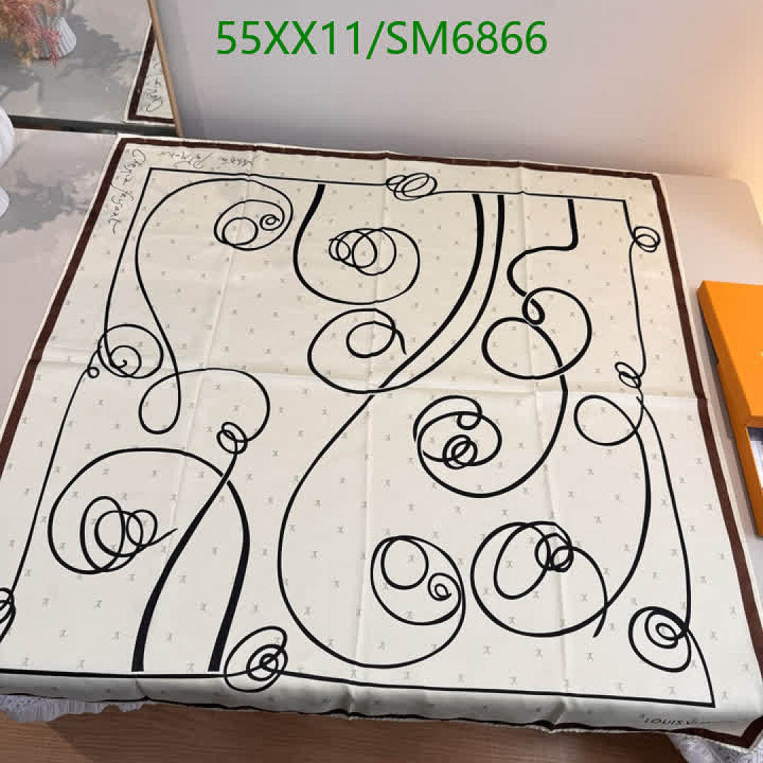 LV-Scarf Code: SM6866 $: 55USD