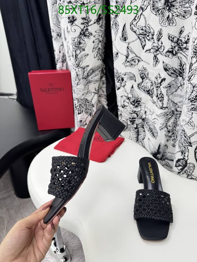 Valentino-Women Shoes Code: SS2493 $: 85USD