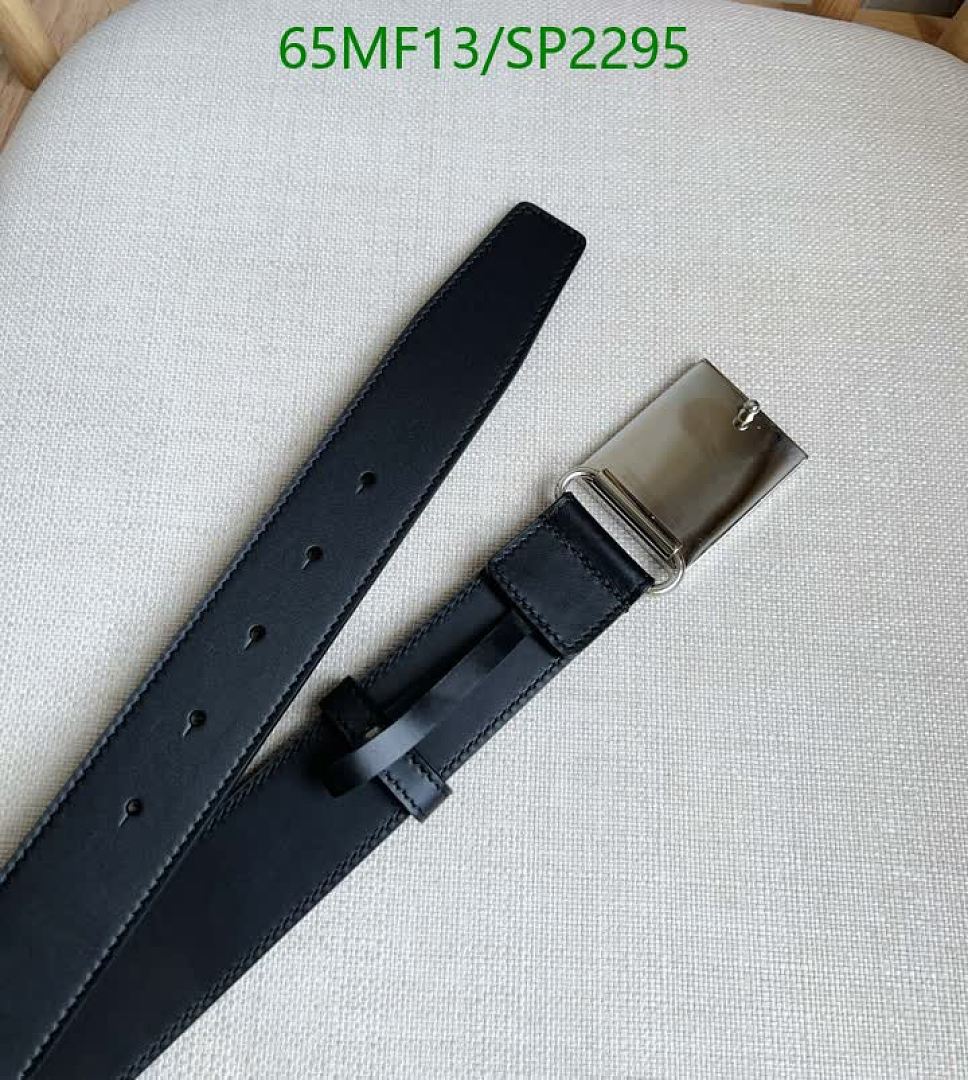 Burberry-Belts Code: SP2295 $: 65USD