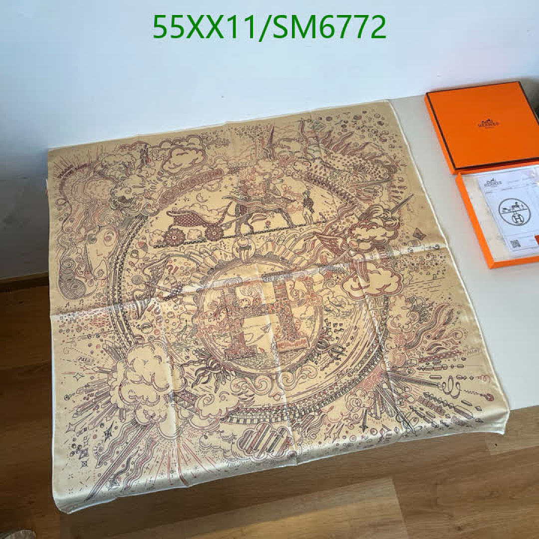 Hermes-Scarf Code: SM6772 $: 55USD