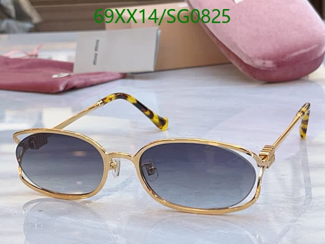 Miu Miu-Glasses Code: SG0825 $: 69USD