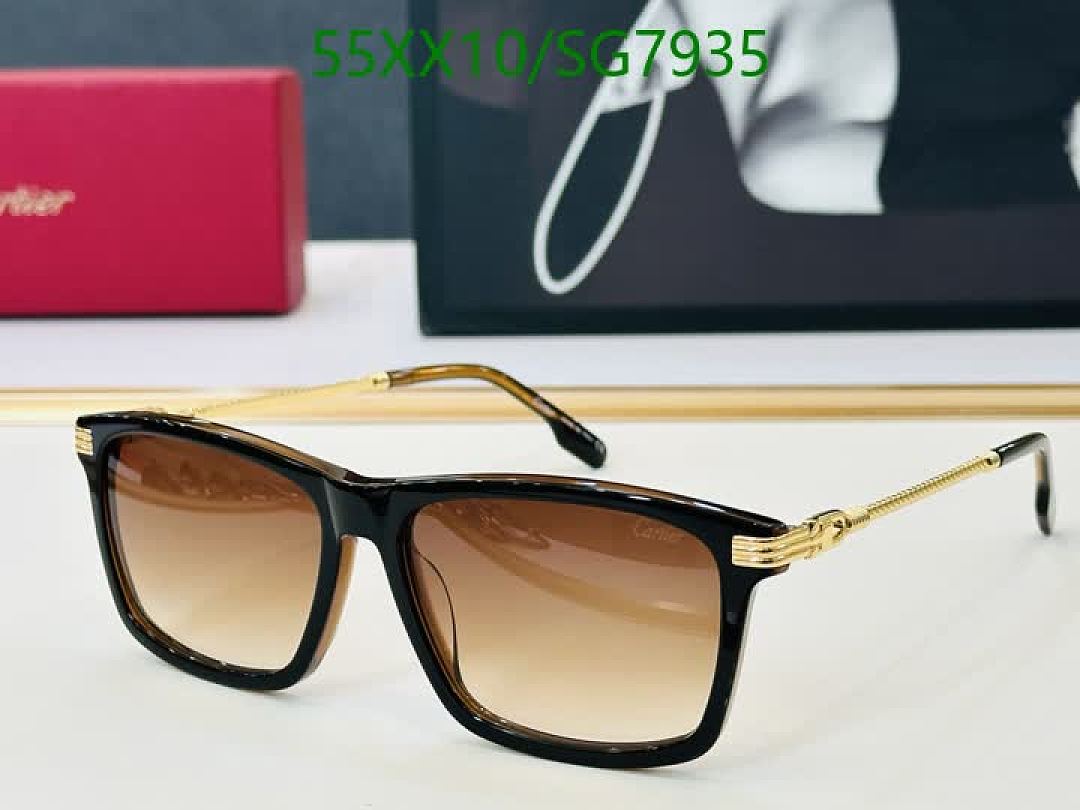 Cartier-Glasses Code: SG7935 $: 55USD
