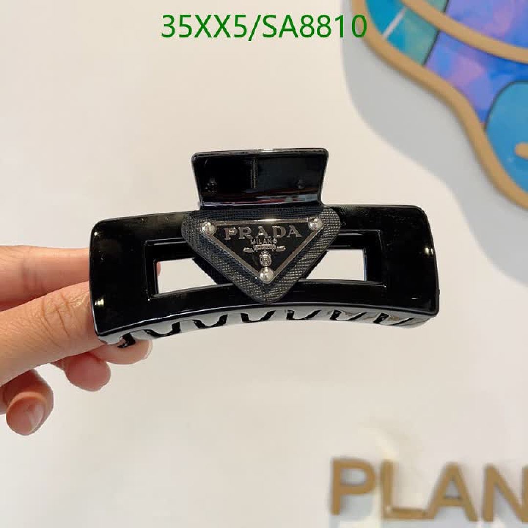 Prada-Headband Code: SA8810 $: 35USD
