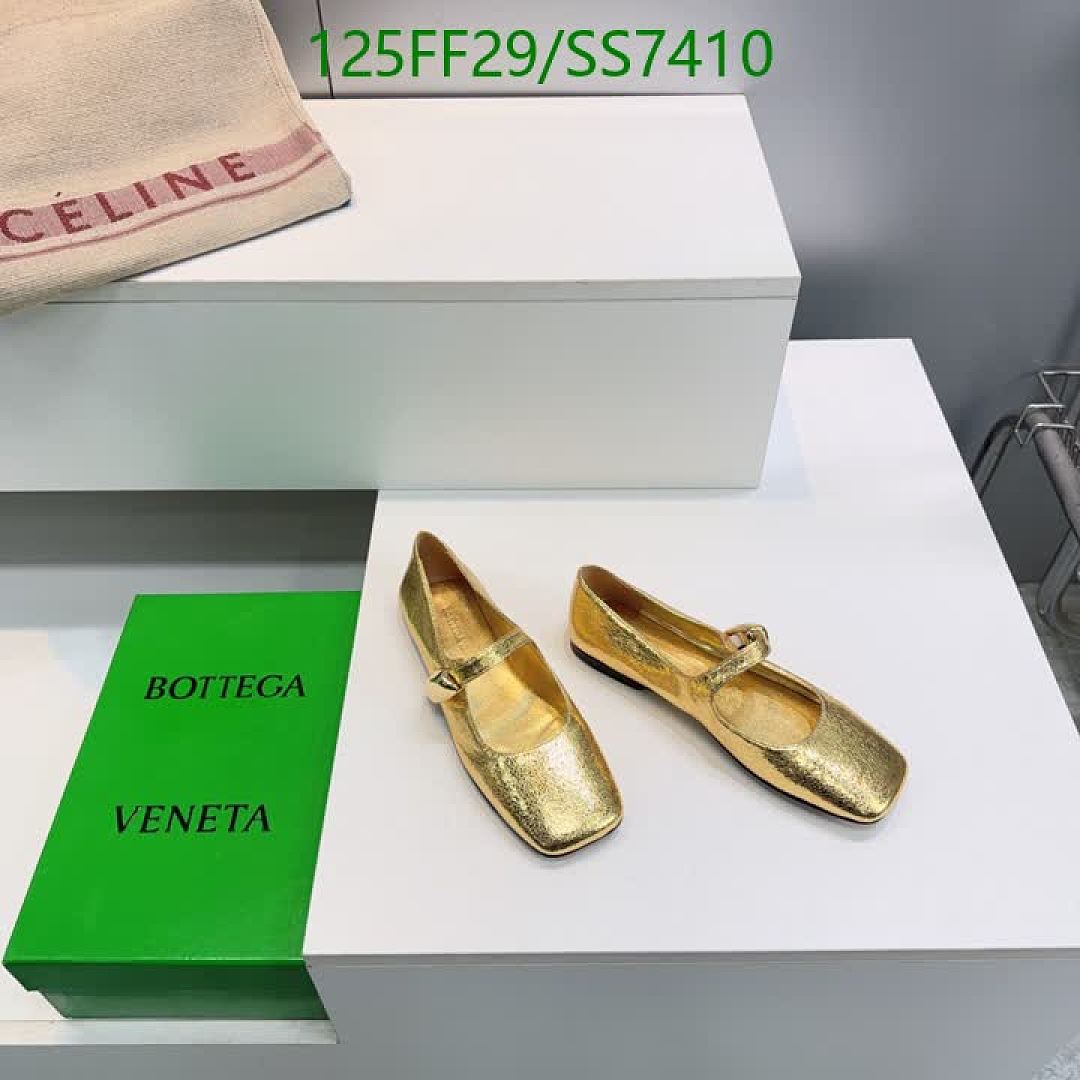 BV-Women Shoes Code: SS7410 $: 125USD