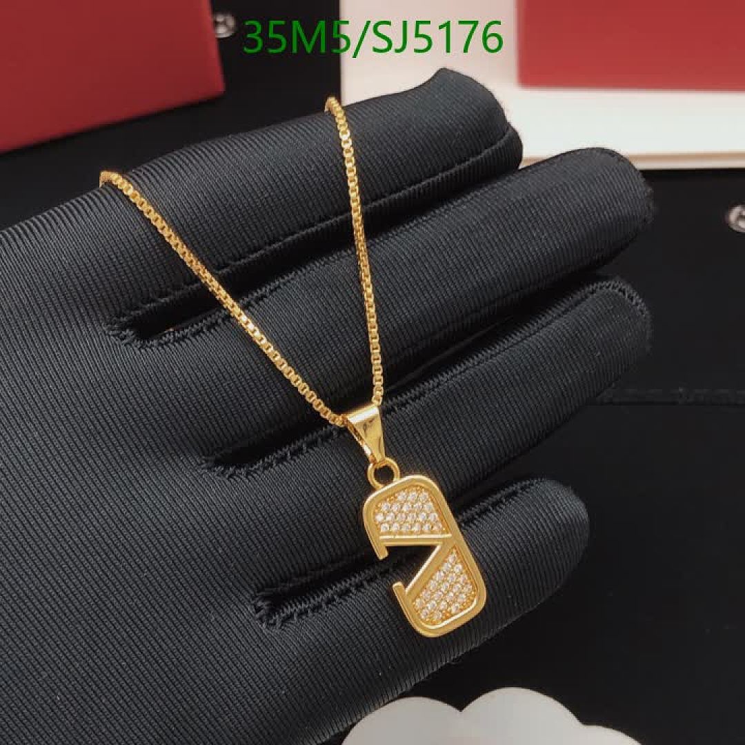 Valentino-Jewelry Code: SJ5176 $: 35USD