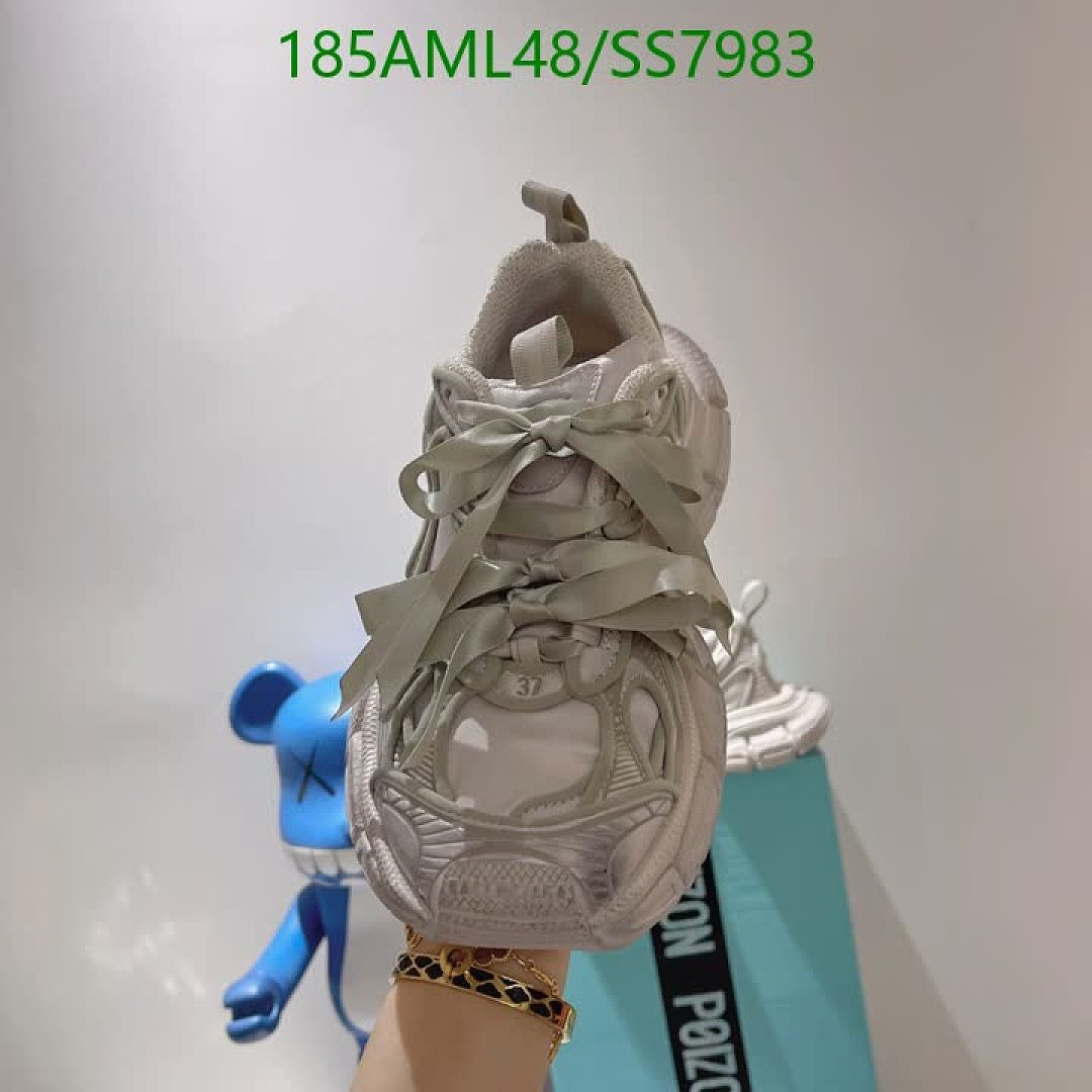 Balenciaga-Women Shoes Code: SS7983 $: 185USD