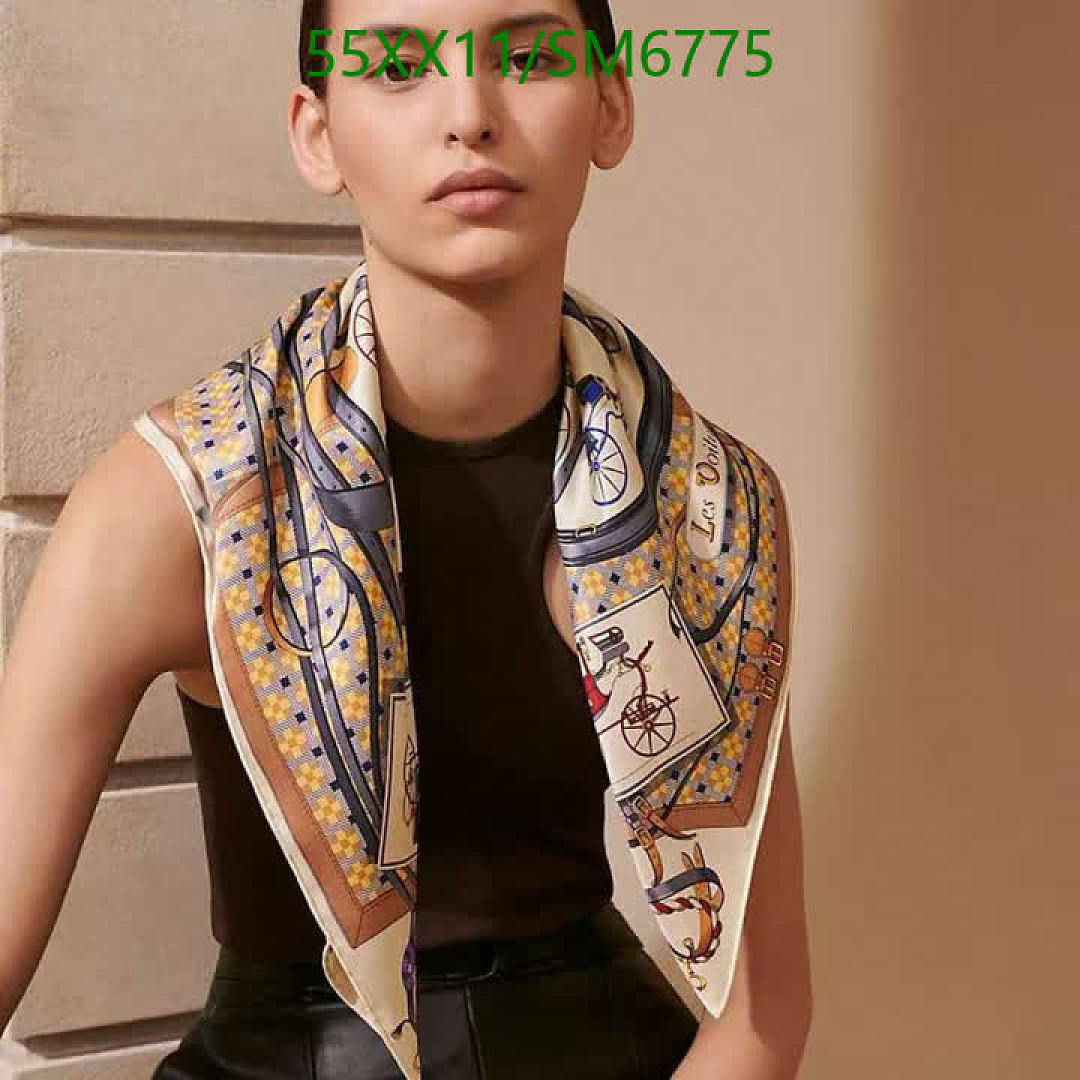 Hermes-Scarf Code: SM6775 $: 55USD