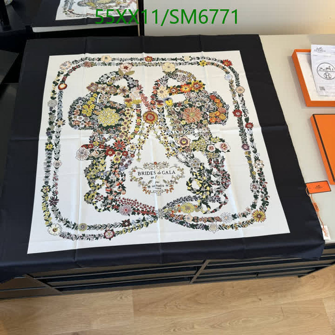 Hermes-Scarf Code: SM6771 $: 55USD