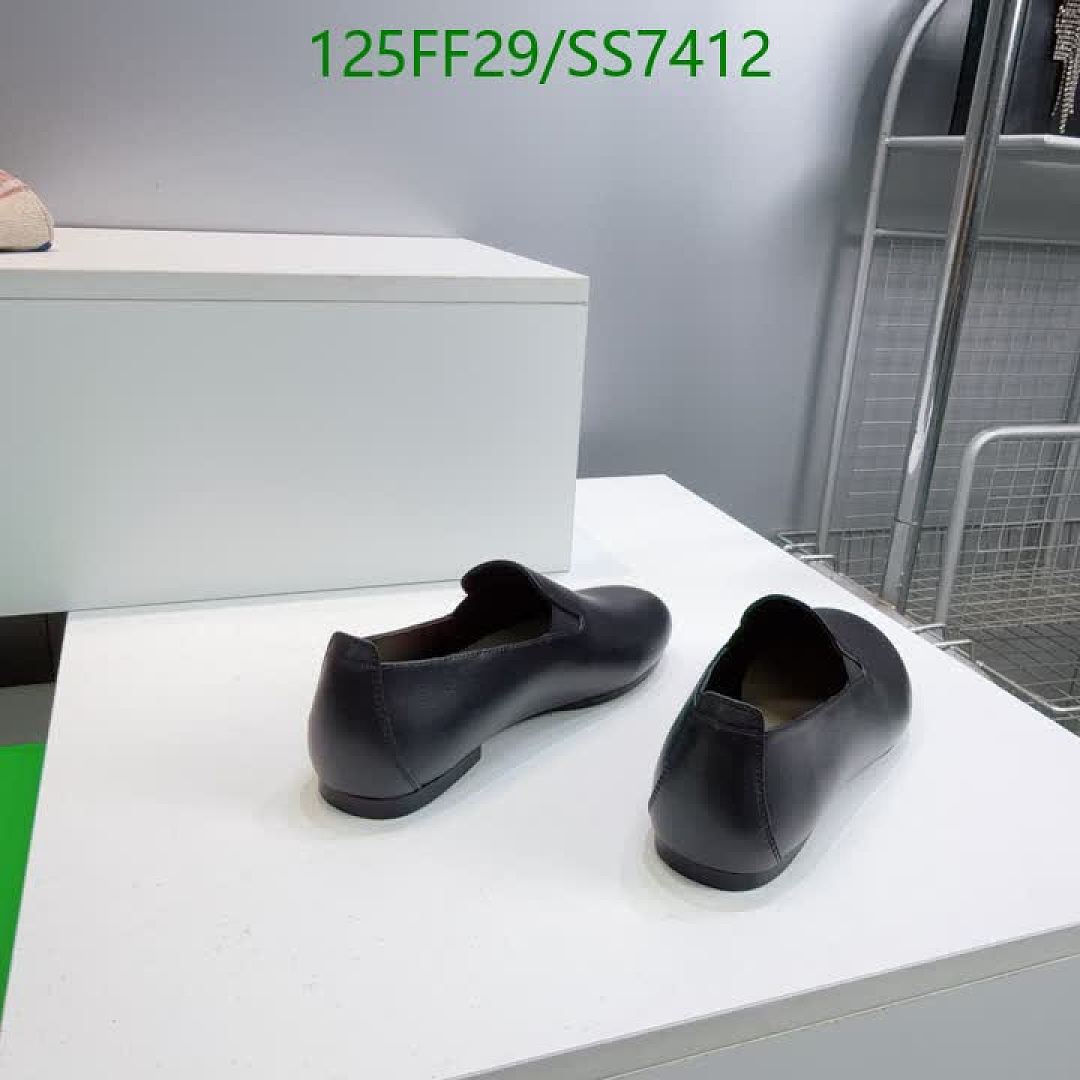 BV-Women Shoes Code: SS7412 $: 125USD