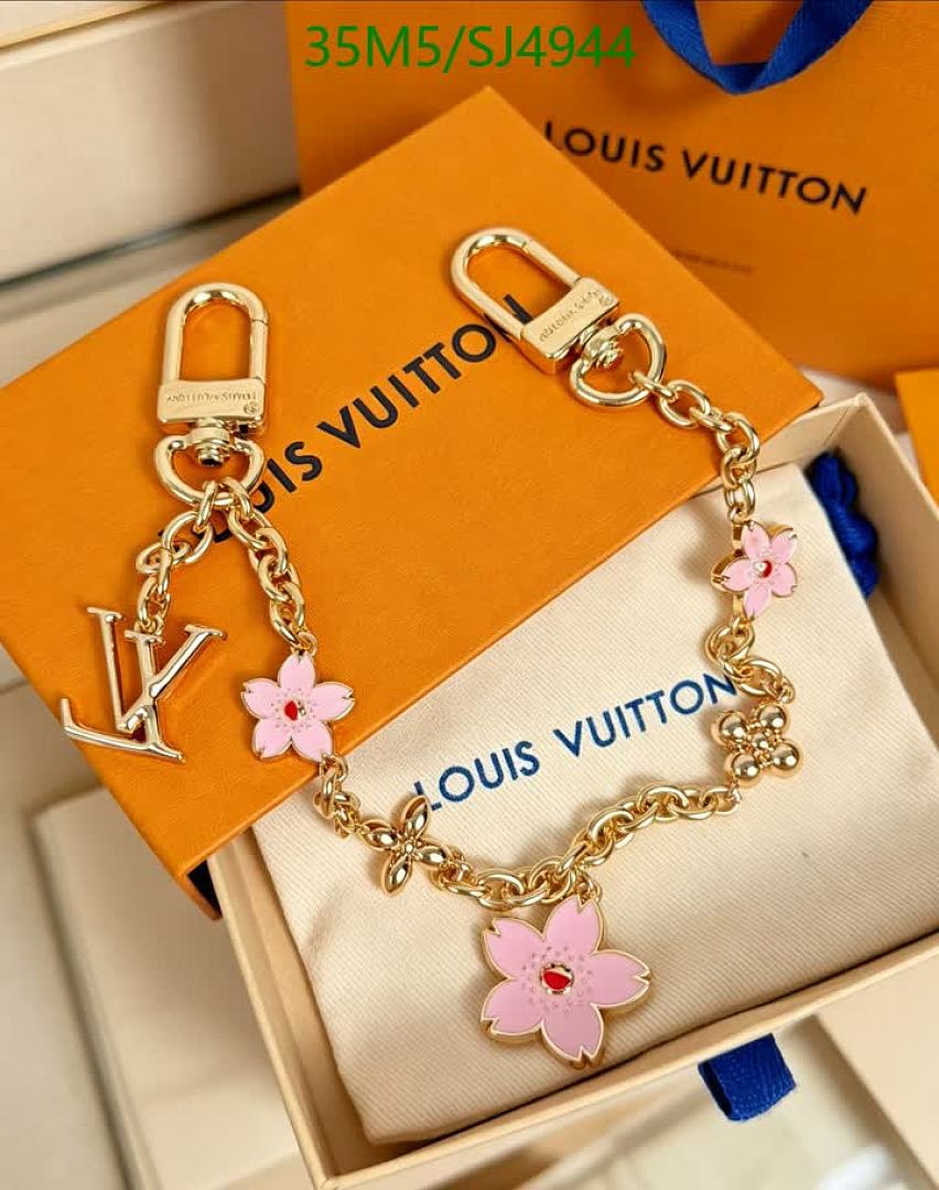 LV-Key pendant Code: SJ4944 $: 35USD