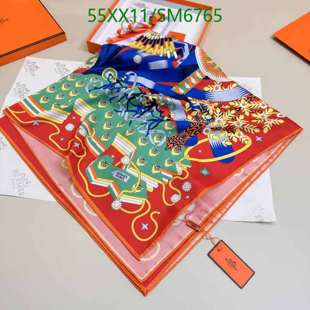 Hermes-Scarf Code: SM6765 $: 55USD
