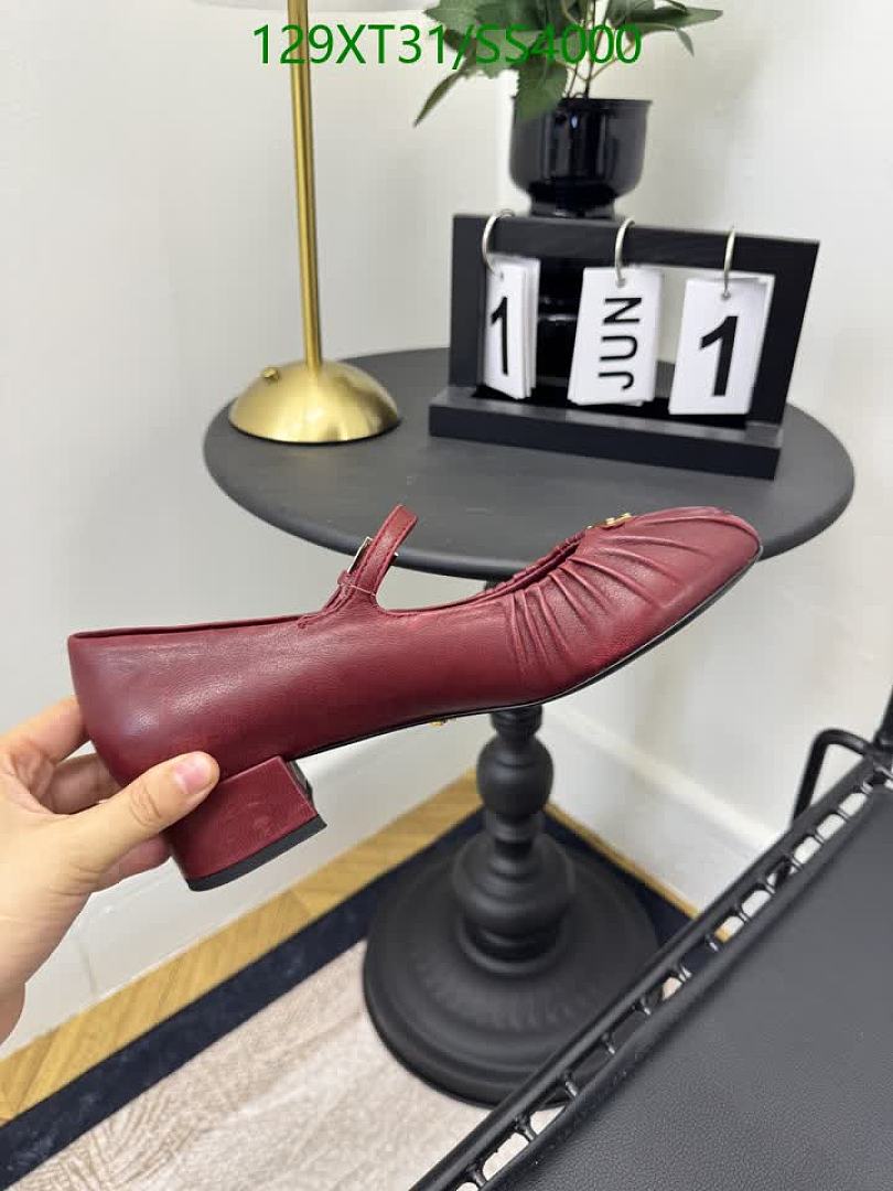 Prada-Women Shoes Code: SS4000 $: 129USD