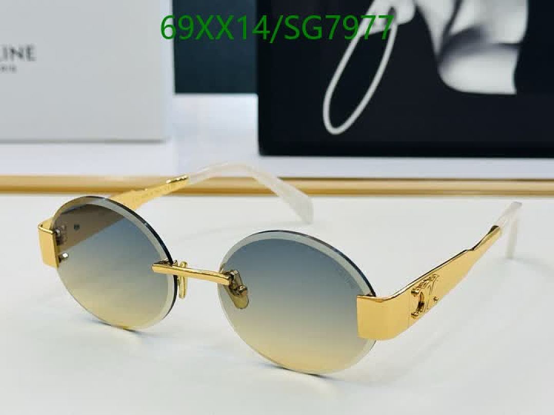 Celine-Glasses Code: SG7977 $: 69USD