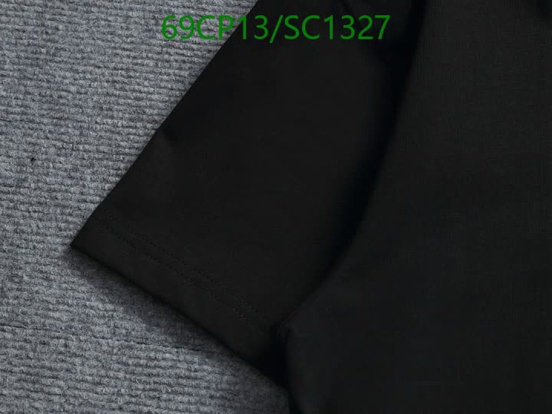 Burberry-Clothing Code: SC1327 $: 69USD