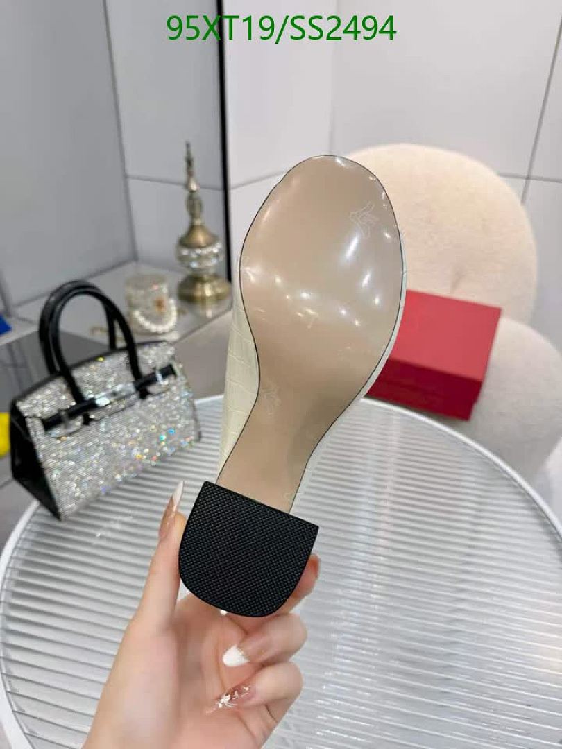 Valentino-Women Shoes Code: SS2494 $: 95USD