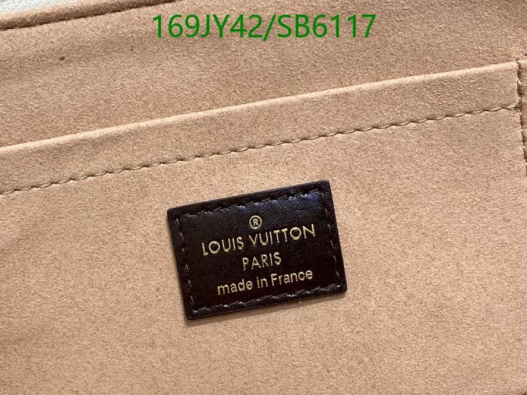 LV-Bag-Mirror Quality Code: SB6117 $: 169USD