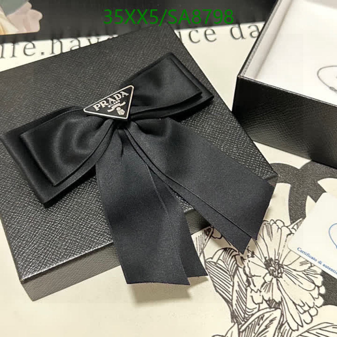 Prada-Headband Code: SA8798 $: 35USD
