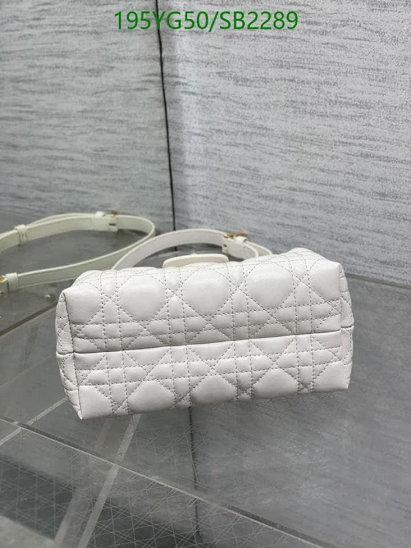 Dior-Bag-Mirror Quality Code: SB2289 $: 195USD