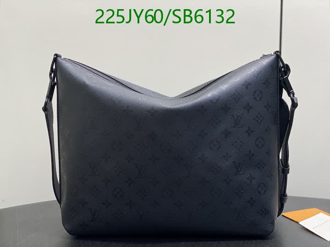LV-Bag-Mirror Quality Code: SB6132 $: 225USD