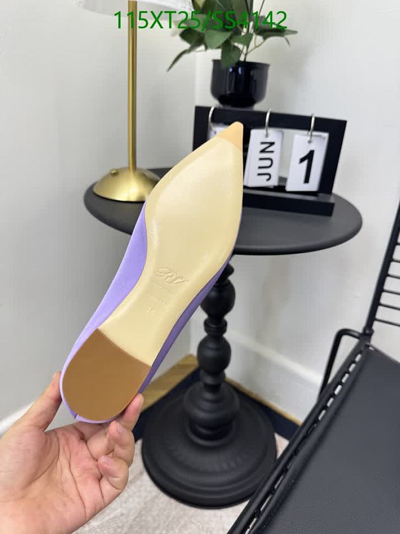Roger Vivier-Women Shoes Code: SS4142 $: 115USD