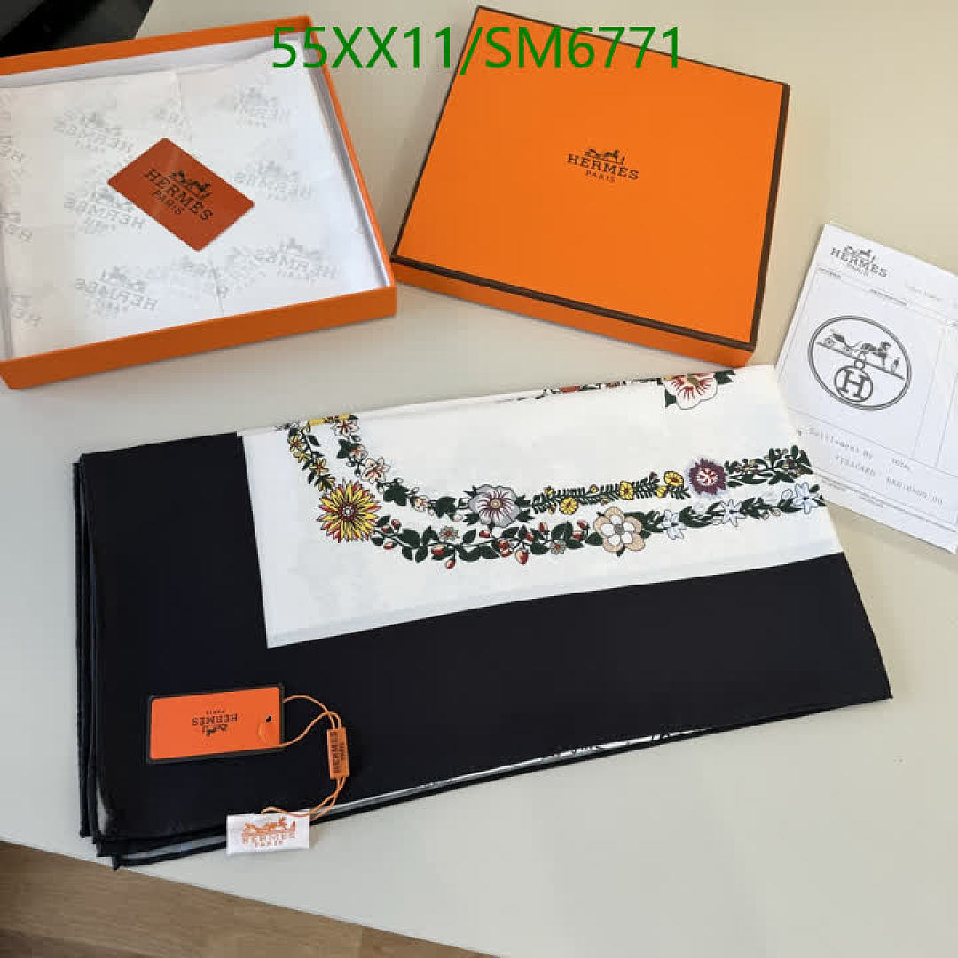 Hermes-Scarf Code: SM6771 $: 55USD