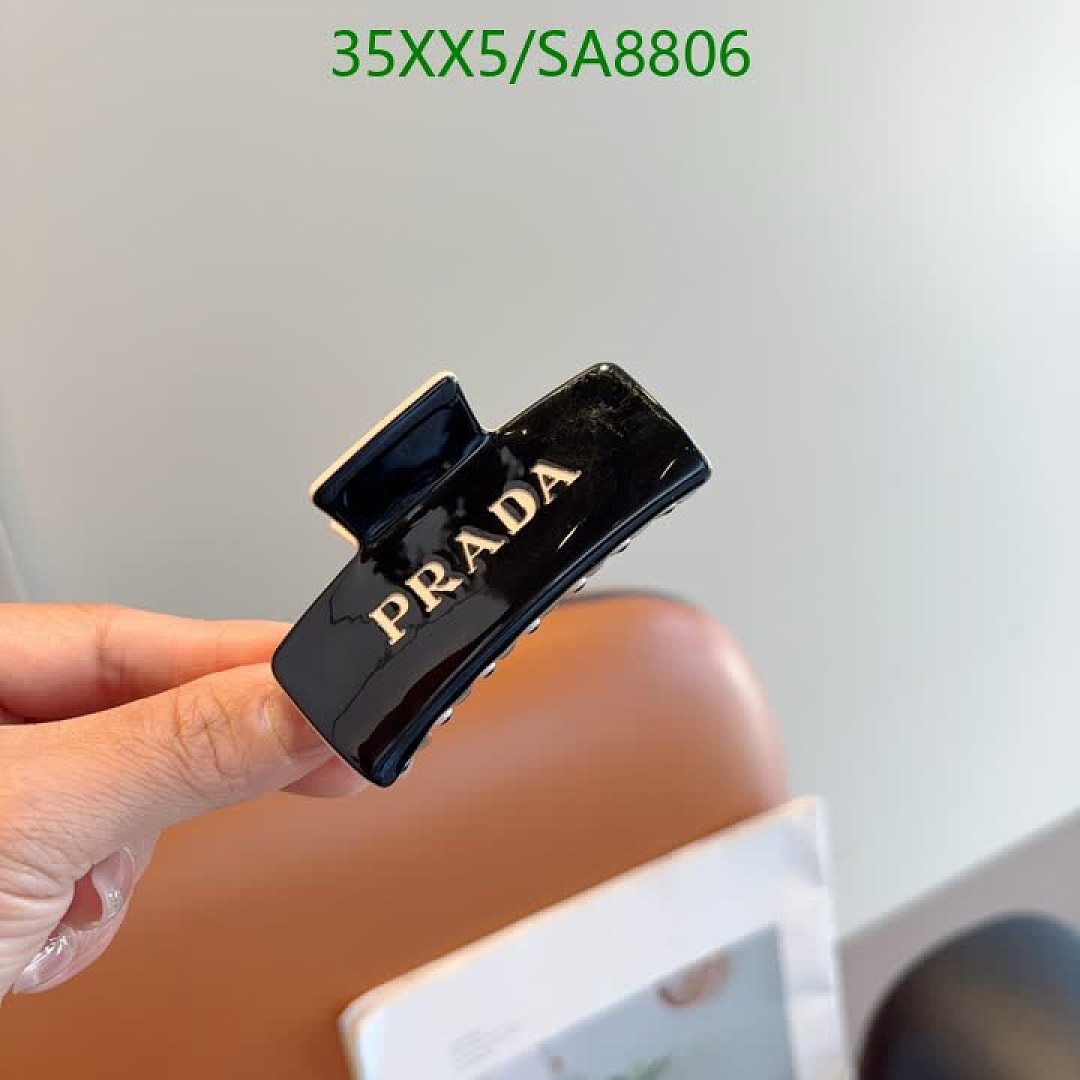 Prada-Headband Code: SA8806 $: 35USD