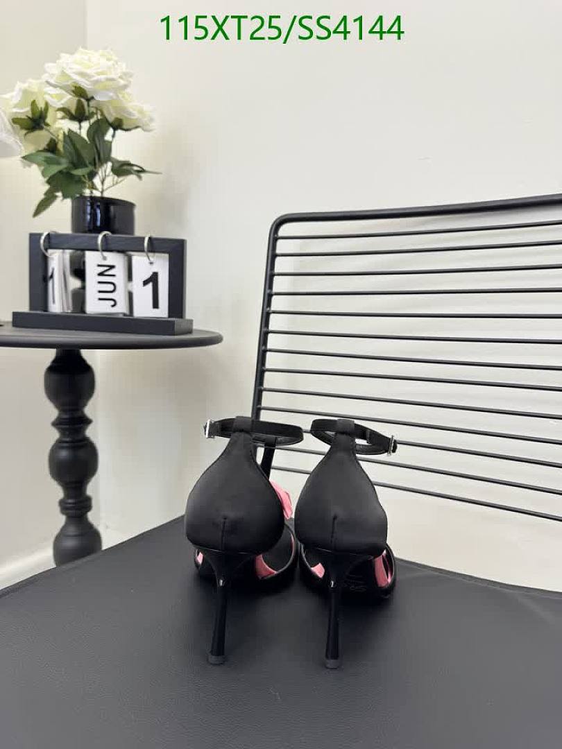 Roger Vivier-Women Shoes Code: SS4144 $: 115USD