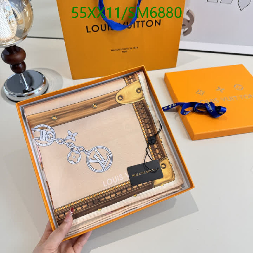LV-Scarf Code: SM6880 $: 55USD