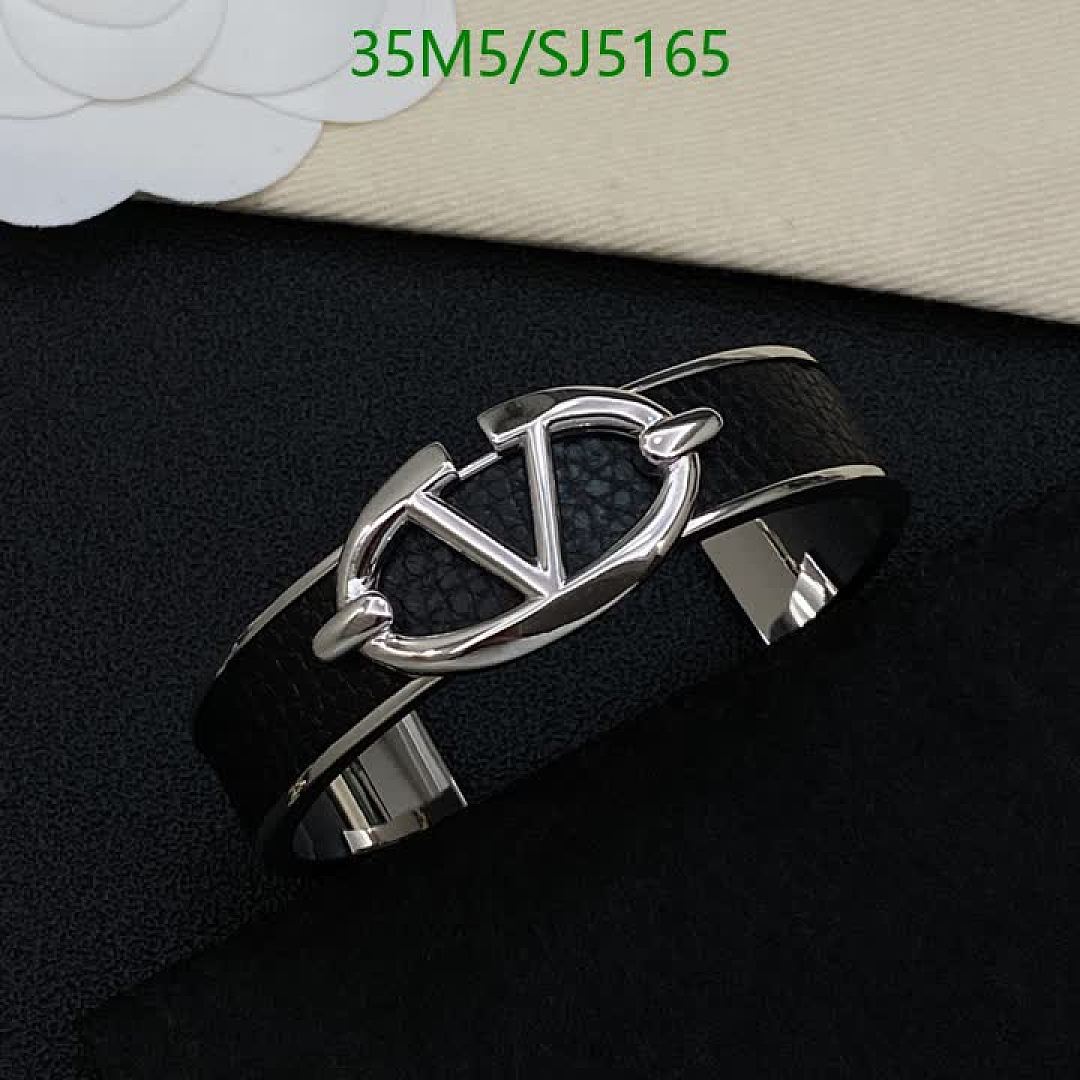 Valentino-Jewelry Code: SJ5165 $: 35USD