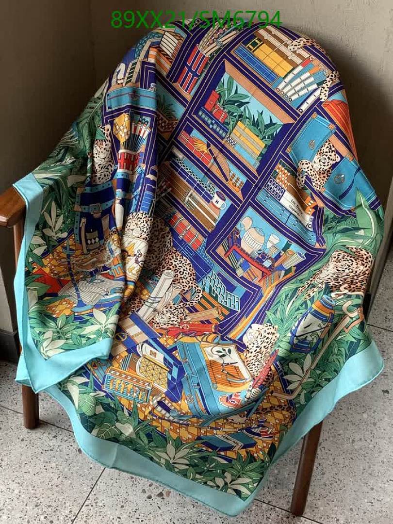 Hermes-Scarf Code: SM6794 $: 89USD