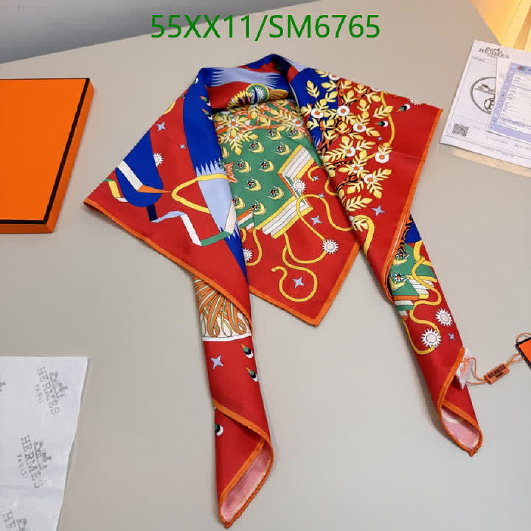 Hermes-Scarf Code: SM6765 $: 55USD